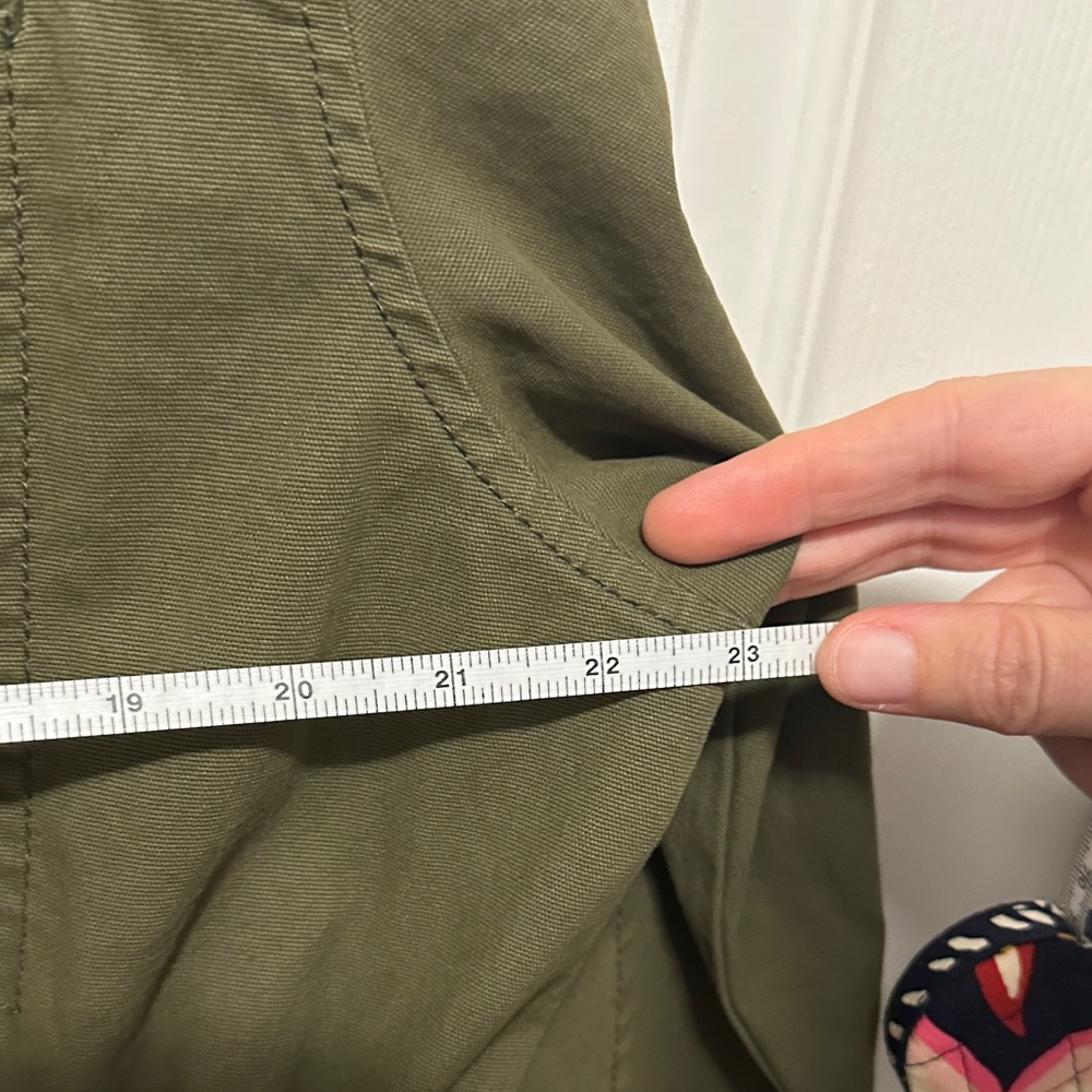 Old Navy Women’s Dark Olive Jacket - Picture 6 of 16